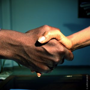 Poignée de main-contrat-Business3